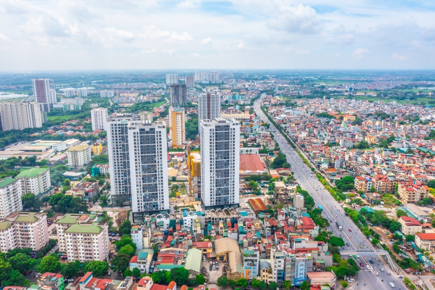 Die Entscheidung für einen Hauskauf lässt sich nur langsam treffen. Die Menschen in Hanoi sind möglicherweise besorgt, zu einem niedrigen Preis zu kaufen. Bild 1