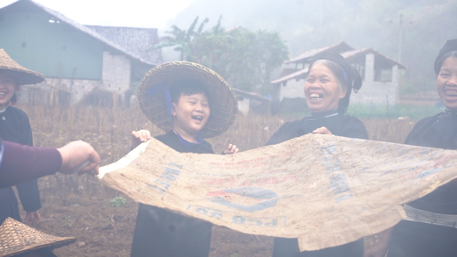 Đỗ Hoàng Hiệp song ca cùng 