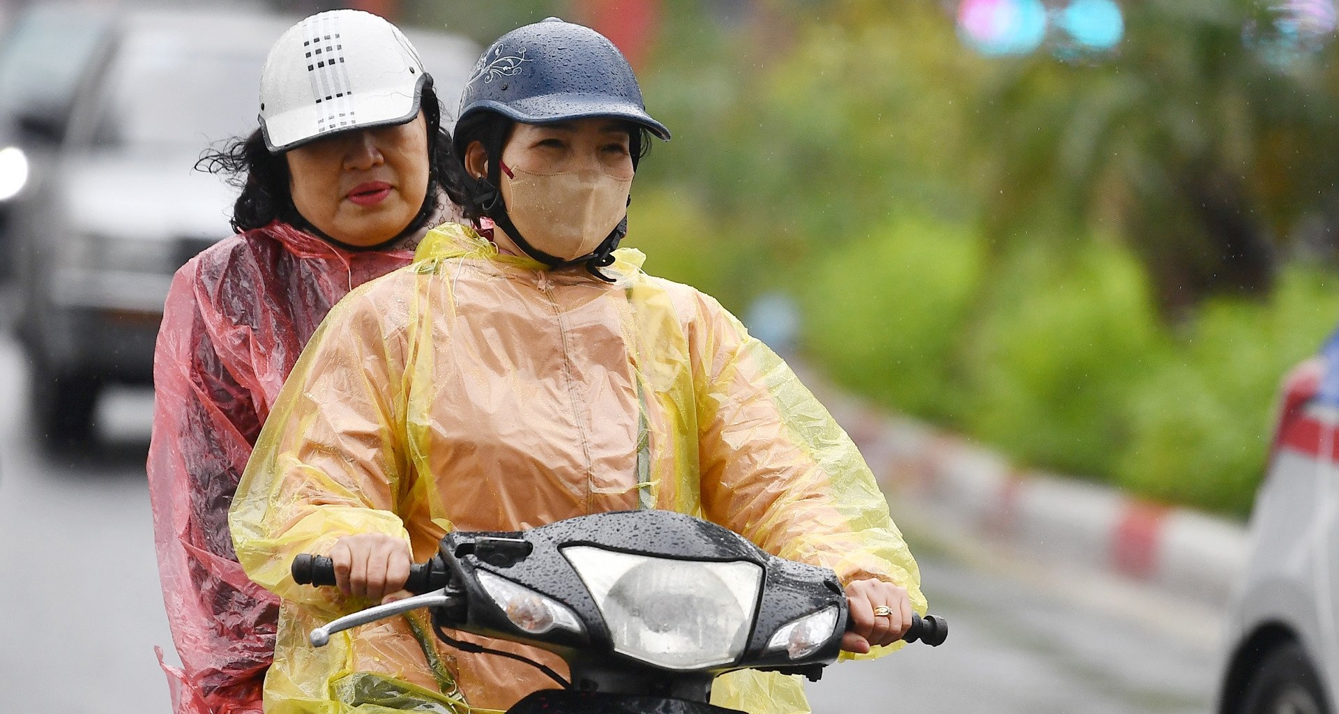 Hanoi weather for the next 3 days: Drizzle, temperature rises to 29 degrees then cold air arrives