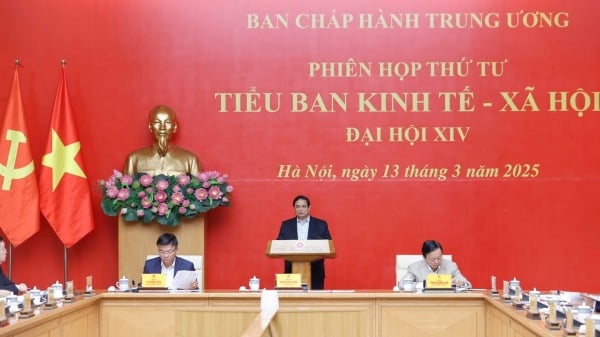 Thủ tướng Chính phủ chủ trì phiên họp Tiểu ban Kinh tế-xã hội Đại hội XIV của Đảng