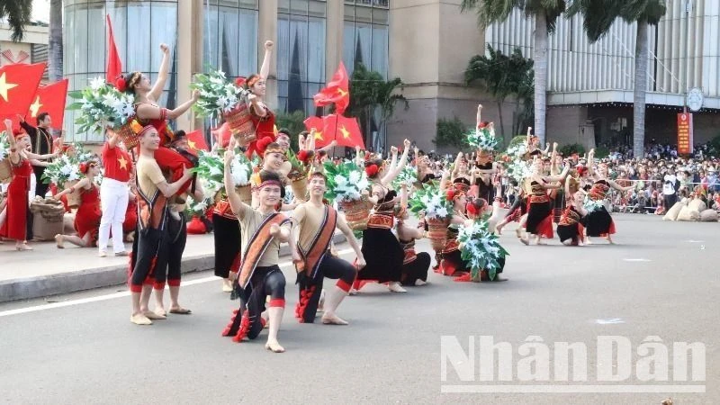 Promoting coffee through Buon Ma Thuot Street Festival photo 2