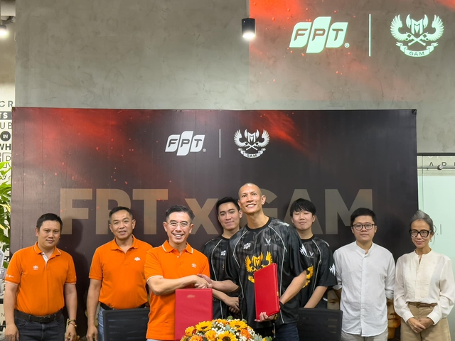 FPT và GAM Esports ký kết hợp tác toàn diện phát triển eSports Việt  - Ảnh 1.