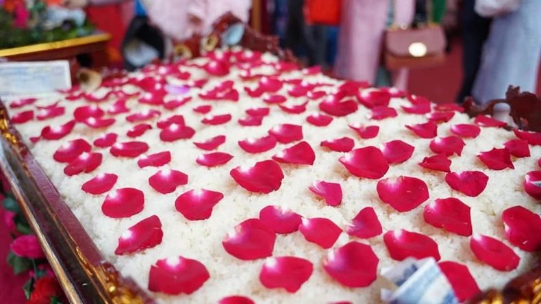 賑やかで国民的アイデンティティが豊かなバッチャン村伝統祭り（写真5）