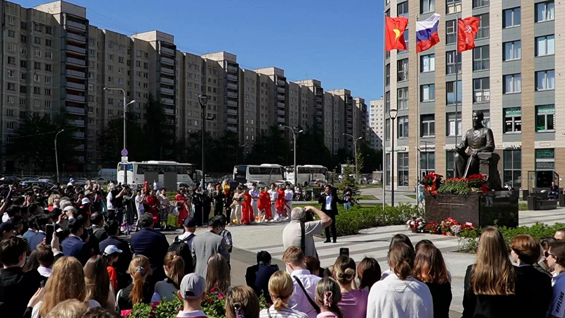 Quảng trường ở Saint Petersburg (Nga) được mang tên Hồ Chí Minh