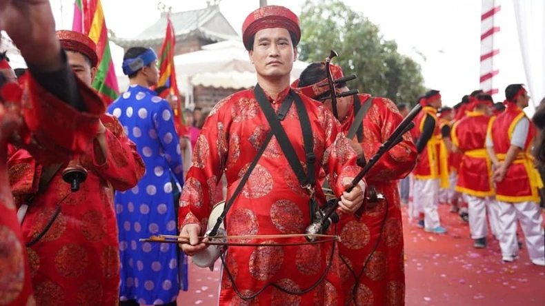 賑やかで国民的アイデンティティが豊かなバッチャン村伝統祭り（写真14）