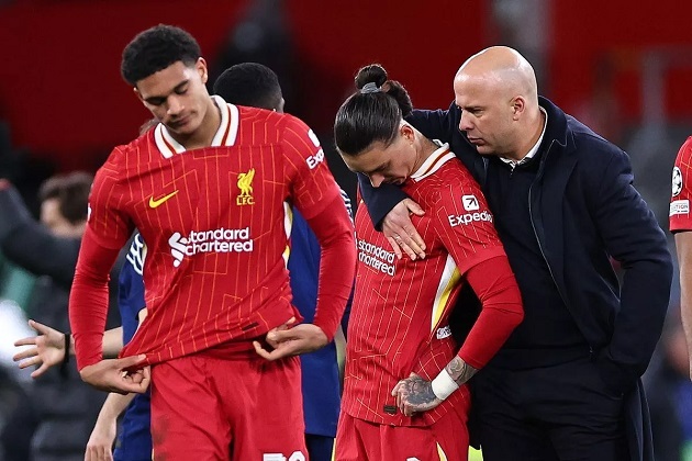 Champions League: Lời nguyền tàn nhẫn, cậu bé 17 tuổi khuynh đảo túc cầu - 5