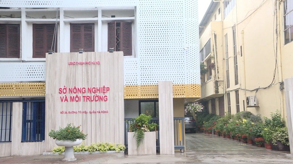 The Center for Agricultural and Environmental Engineering is a public service unit under the Hanoi Department of Agriculture and Environment.