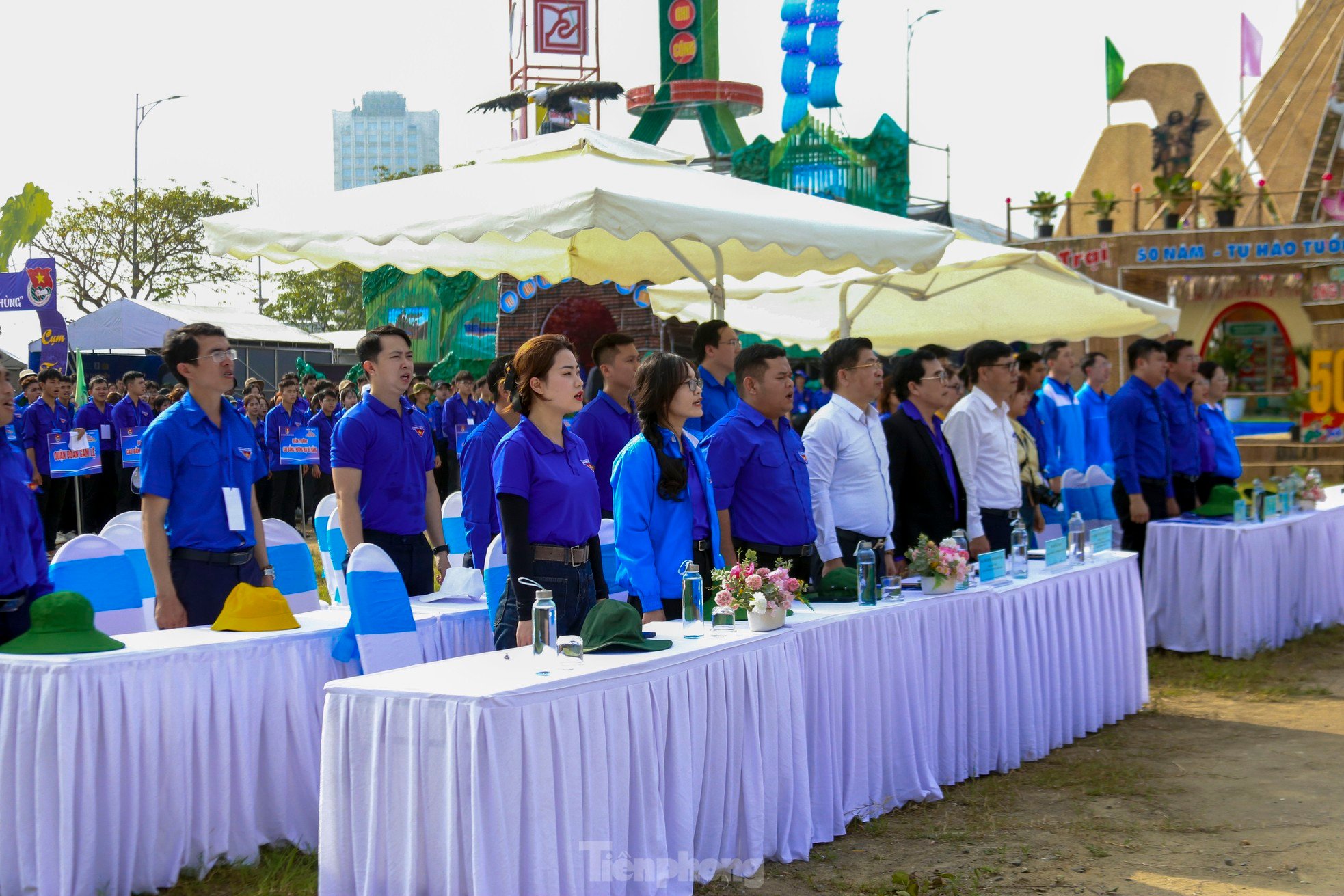 Hơn 1.000 đoàn viên thanh niên Đà Nẵng tham gia Hội trại Tự hào tuổi trẻ thành phố anh hùng ảnh 1