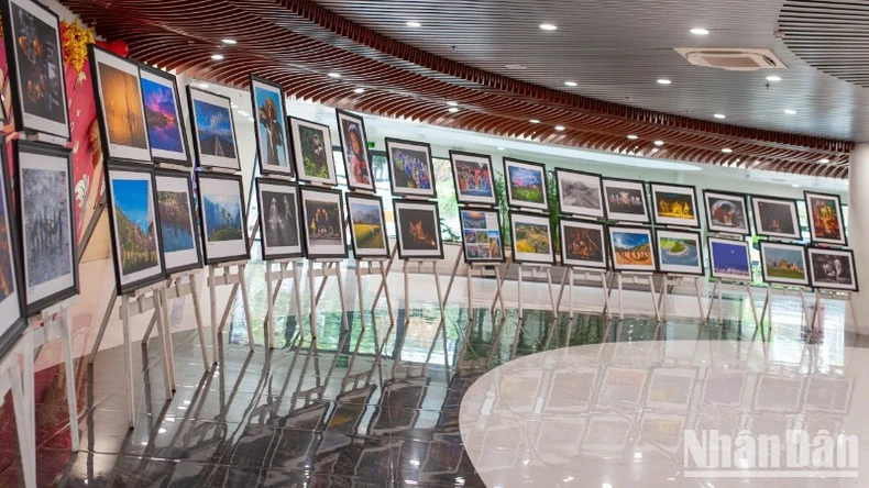 Da Nang exhibe más de 100 fotografías artísticas sobre Quang Nam y Da Nang foto 3