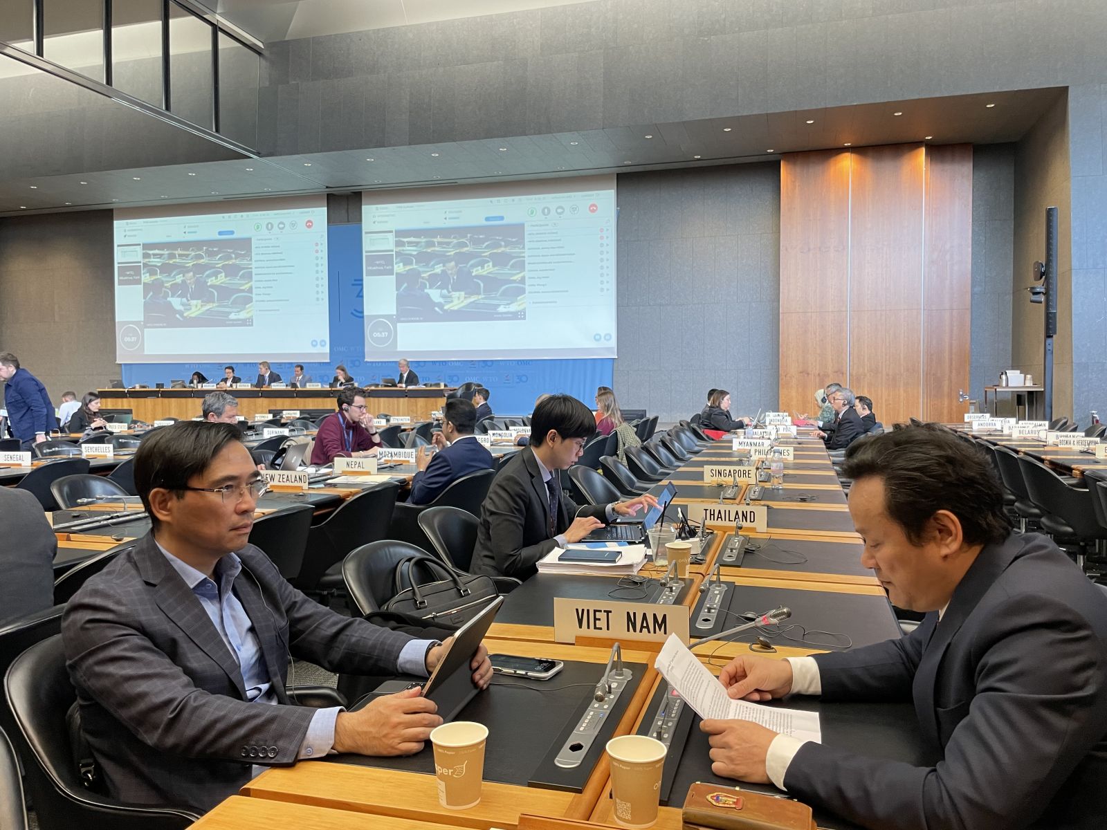 Vietnamesische Delegation spricht in Genf bei der Überprüfung der australischen Handelspolitik