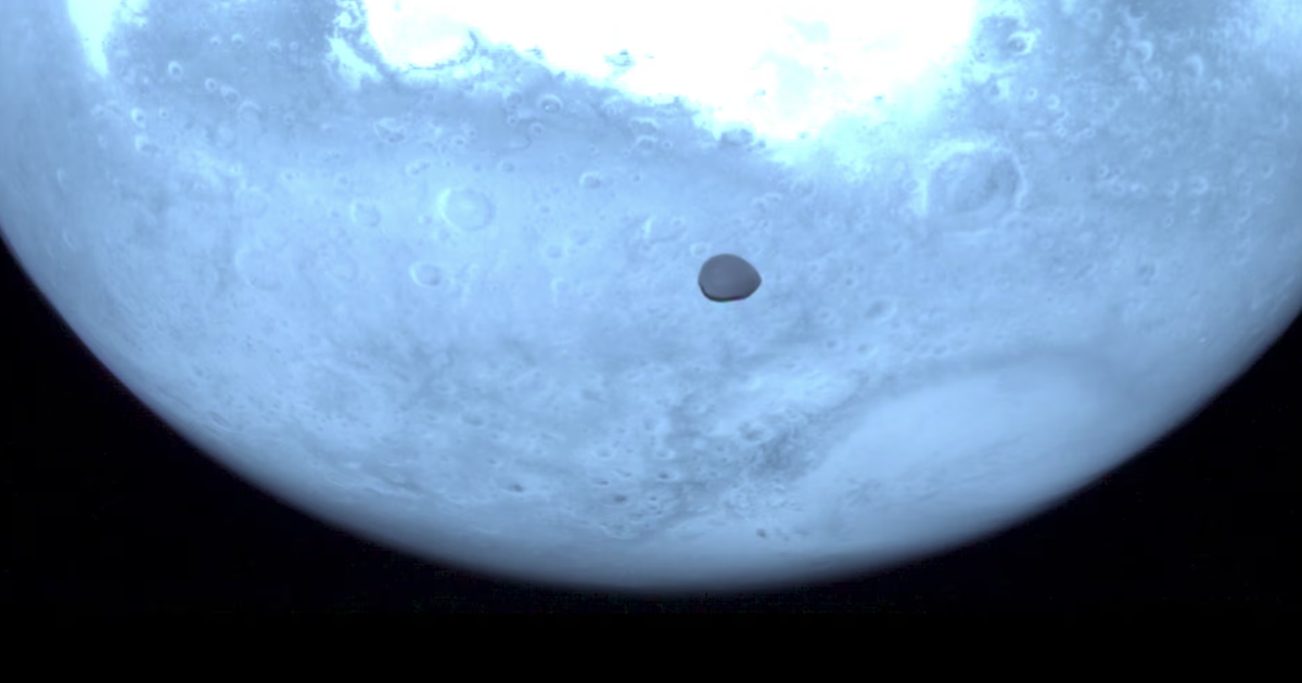 Unprecedented images captured of Mars' mysterious moon