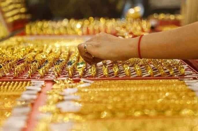 El precio del oro se acerca a los 95 millones de VND/tael