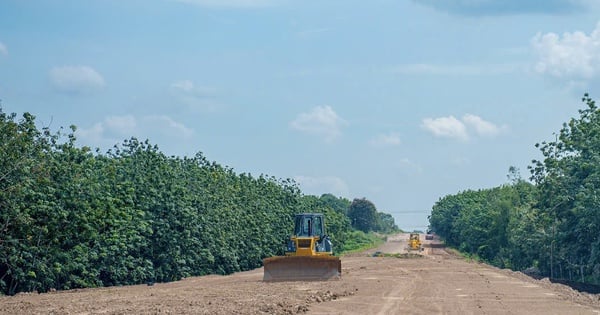 La limpieza del sitio afecta el progreso de la construcción de dos proyectos del componente de la carretera Ho Chi Minh