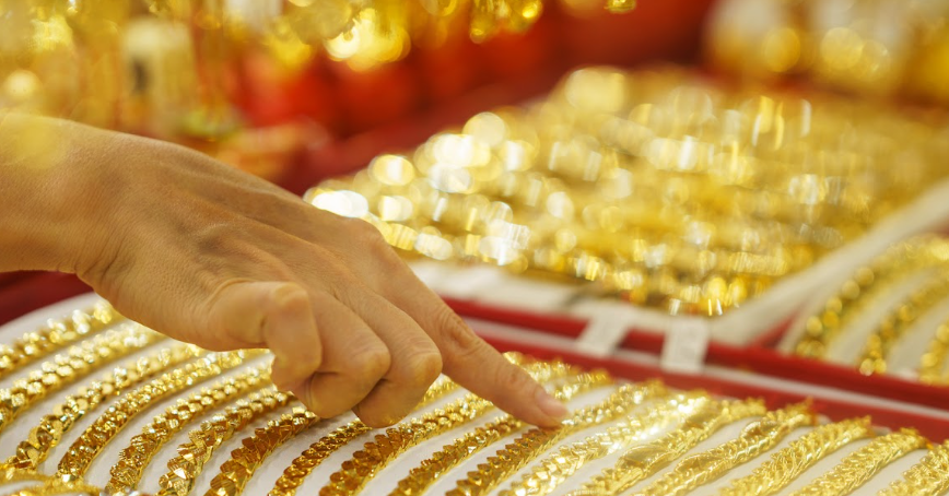 Gold price today March 14, 2025 increases continuously, plain rings and SJC are dizzyingly high