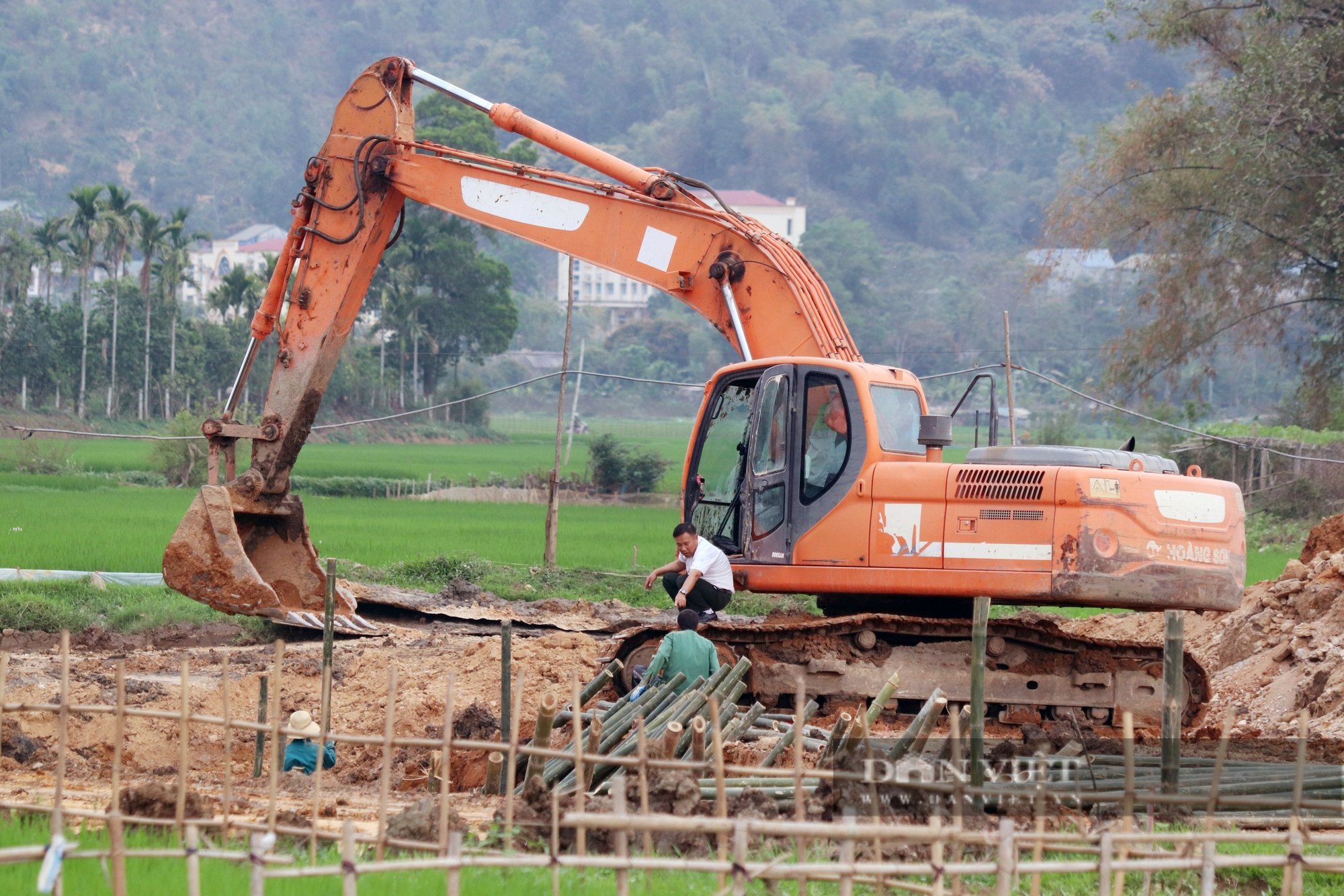 Toàn cảnh dự án đường 600 tỷ đồng kỳ vọng thúc đẩy phát triển kinh tế - xã hội ở Hòa Bình - Ảnh 10.