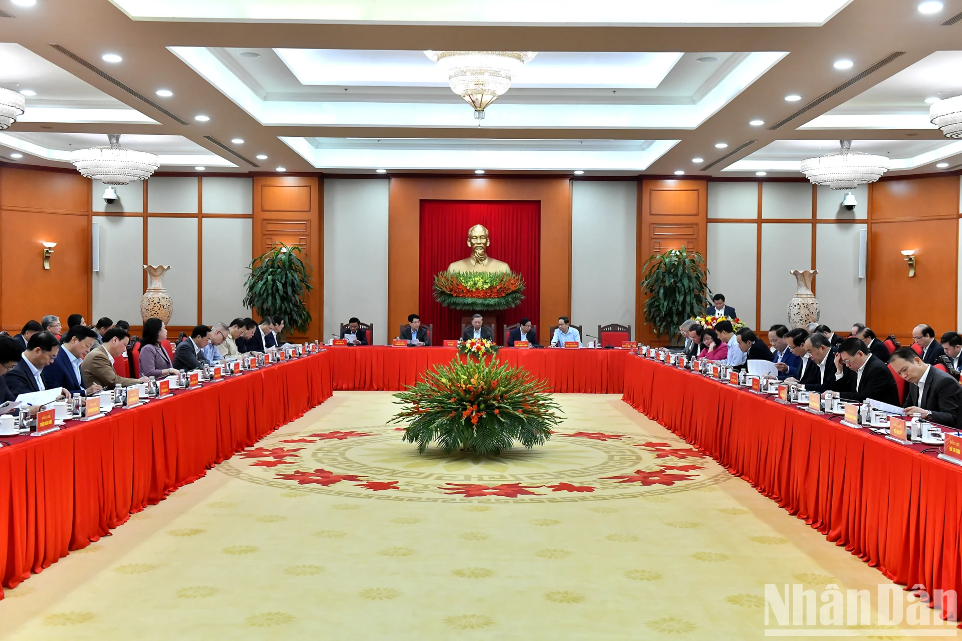 [Photo] Le secrétaire général To Lam préside la réunion du sous-comité des documents du 14e Congrès national du Parti, photo 9