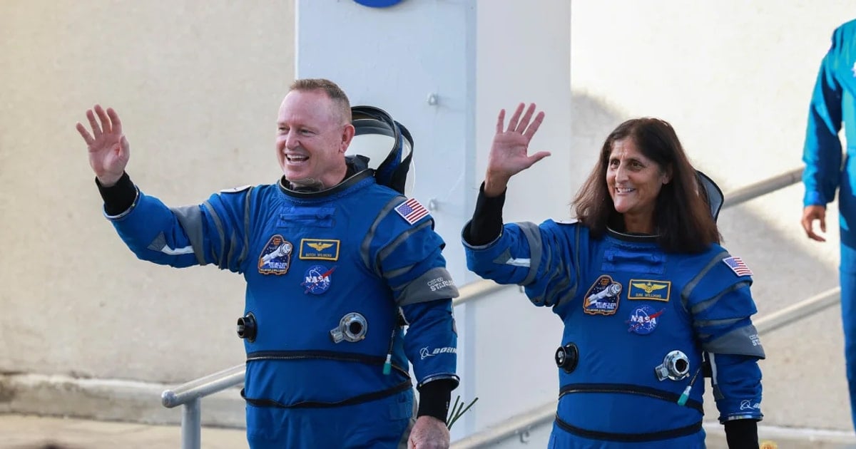 Two astronauts stuck on ISS have a chance to return to Earth