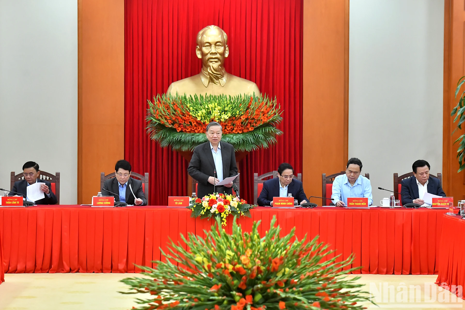 [Photo] Le secrétaire général To Lam préside la réunion du sous-comité des documents du 14e Congrès national du Parti, photo 4