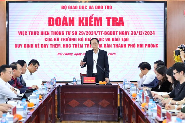 Bộ GD&ĐT đề nghị địa phương hỗ trợ thủ tục đăng kí dạy thêm, học thêm ảnh 1