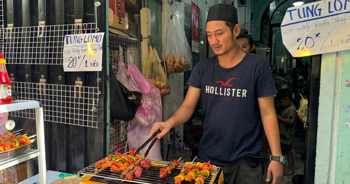 El mercado especial en la ciudad de Ho Chi Minh solo se reúne una vez al año y dura un mes.