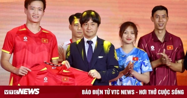 Vietnam team has new jersey