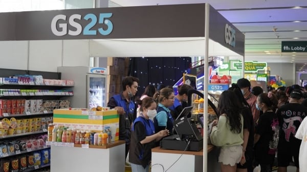 Welcoming the 'newcomer' GS25, how will the retail 'pie' be divided?