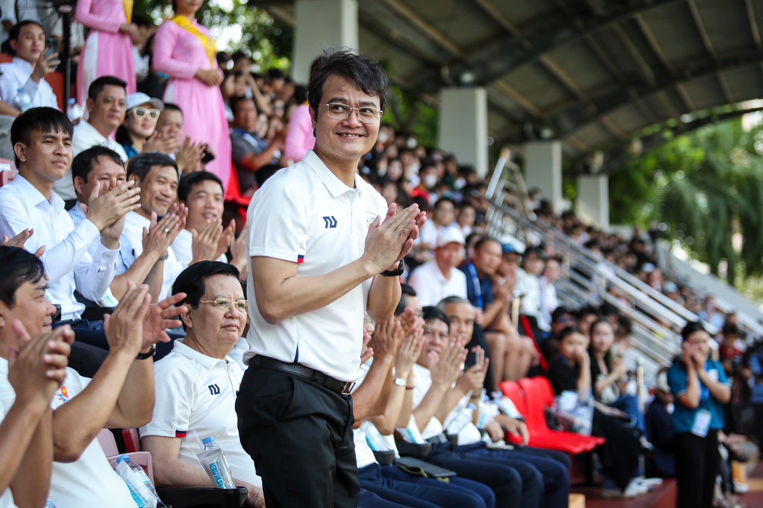 Rực lửa chung kết TNSV THACO cup 2025: Vinh quang không chỉ dành riêng nhà vô địch - Ảnh 2.