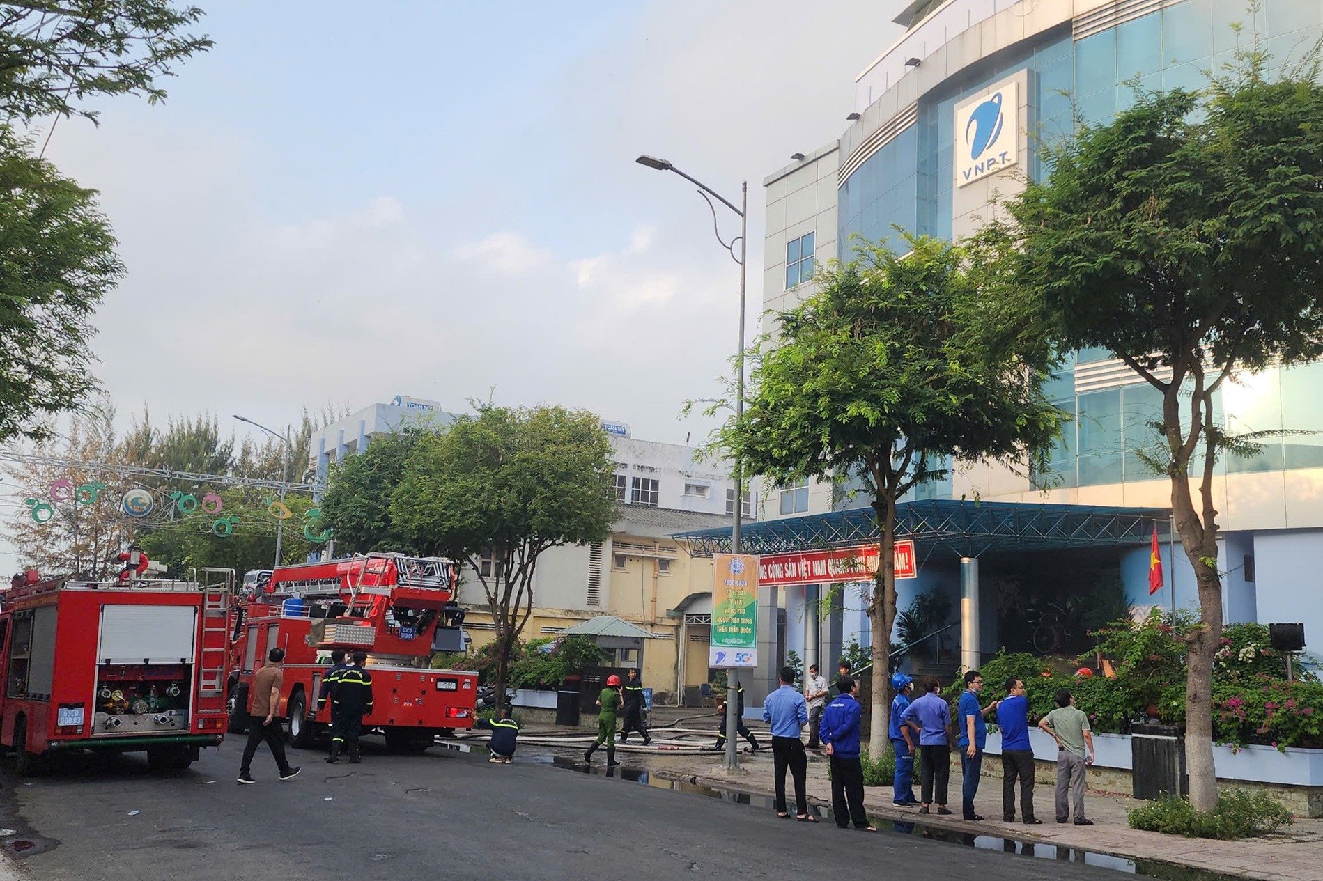 Incendie dans le bâtiment VNPT Tien Giang, le réseau VinaPhone affecté