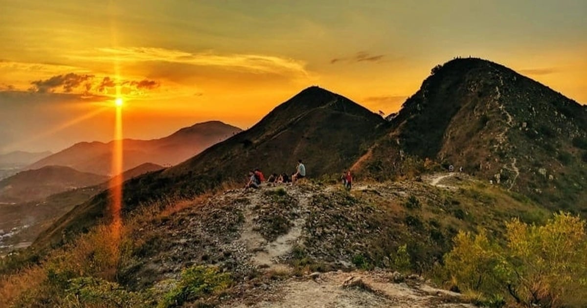 Dos turistas se perdieron y quedaron atrapados en la Montaña de las Hadas