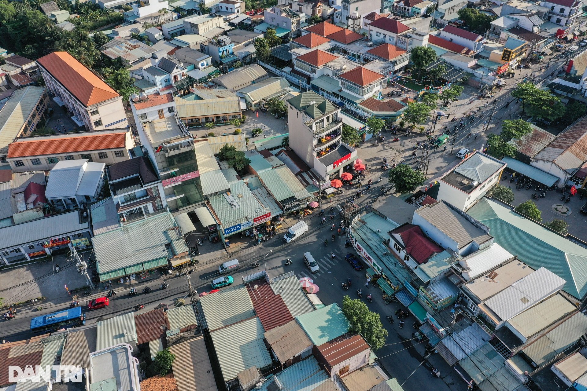 Hiện trạng loạt tuyến đường đi qua khu đô thị lớn tại TP Thủ Đức, TPHCM - 12