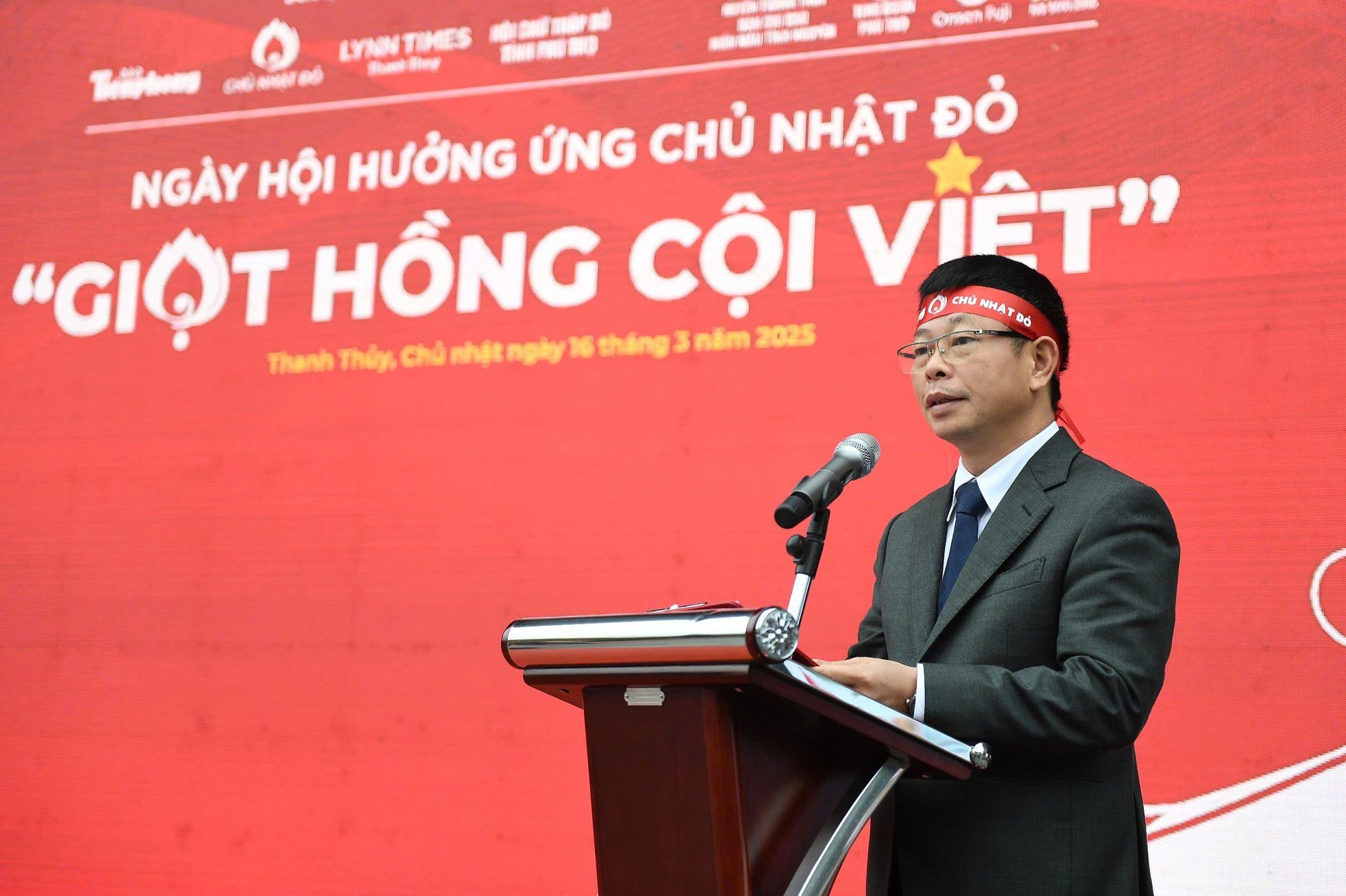 'Giọt hồng cội Việt' thổi bùng ngọn lửa nhiệt huyết, lan tỏa nghĩa cử cao đẹp hiến máu cứu người ảnh 2