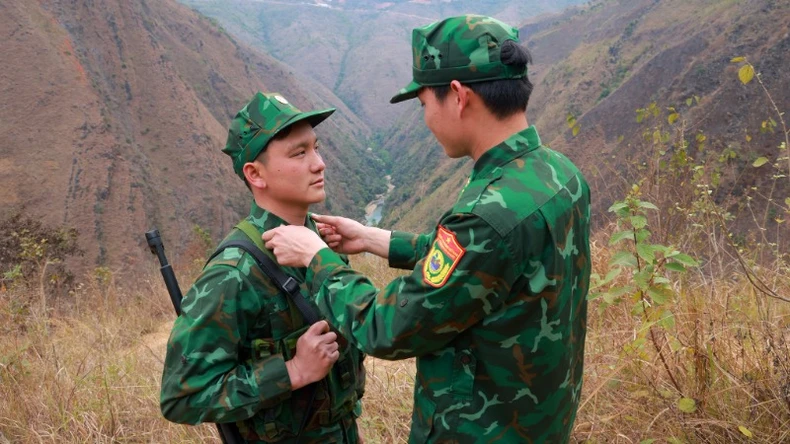 Лунг Ку: Пограничный патруль в сезон цветов, фото 3