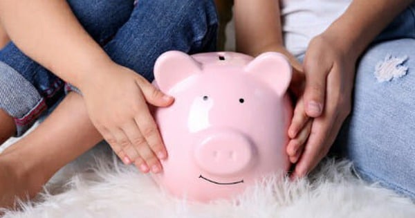 3 ways to teach children about money from Harvard experts to ensure a prosperous life for them