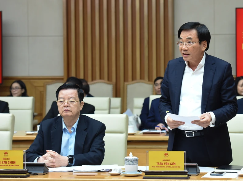 [Photo] General Secretary To Lam works with the Economic-Social Subcommittee of the 14th Party Congress photo 9