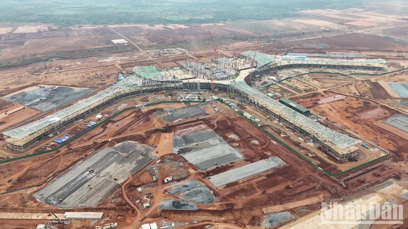 Construction du parc industriel numérique de Long Thanh