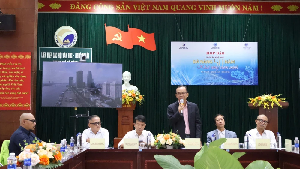 The Union of Literature and Arts Associations of Da Nang City chaired the press conference