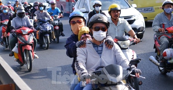 Nam bộ có nơi 38 độ, mưa trái mùa liên tục xuất hiện