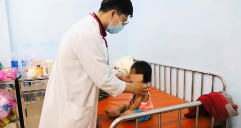 Number of hand, foot and mouth disease cases in Ho Chi Minh City increased by more than 60%