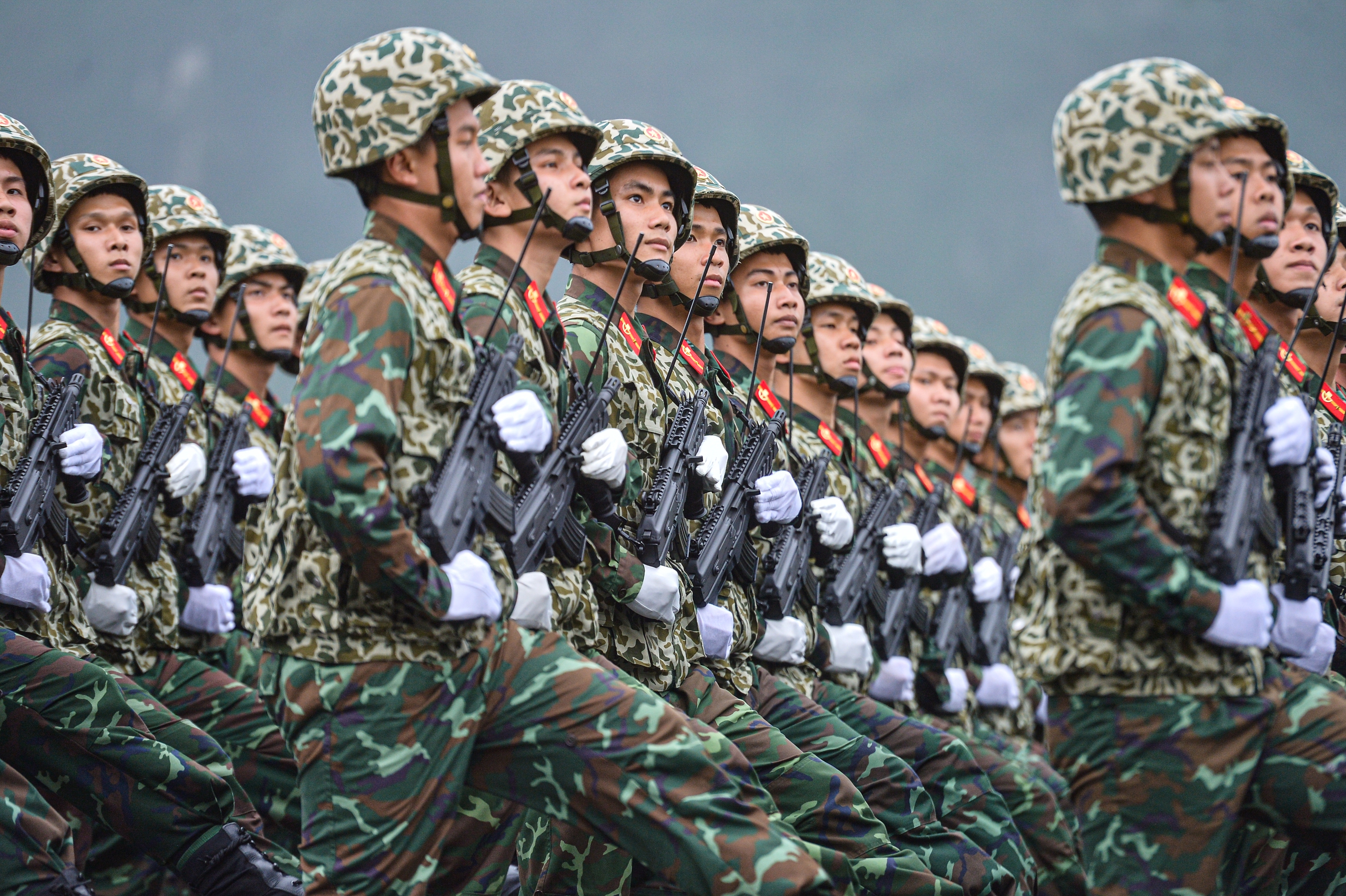 Dàn vũ khí 'đặc biệt' của khối diễu binh kỷ niệm 50 năm thống nhất đất nước- Ảnh 10.
