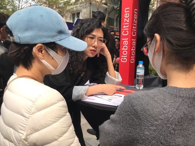 Reflexiones de padres y estudiantes antes de la temporada de admisiones universitarias: ¿Qué aconsejan los expertos? foto 3