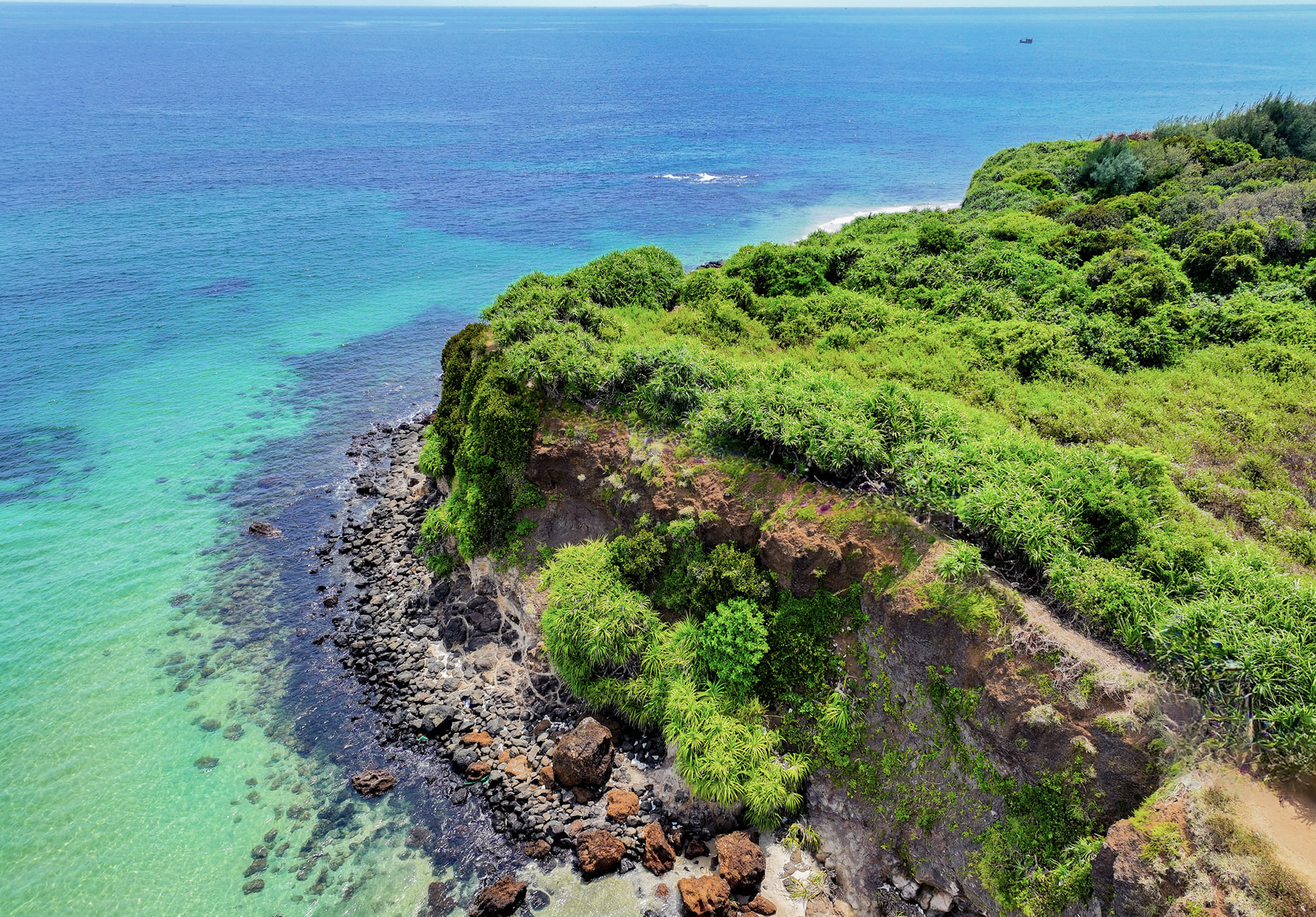 Discover the picturesque Mui Treo in Quang Tri