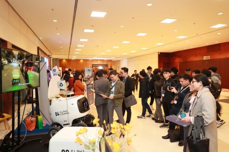 Serie de productos de IA y semiconductores 'Make in Vietnam' presente en el evento AISC 2025