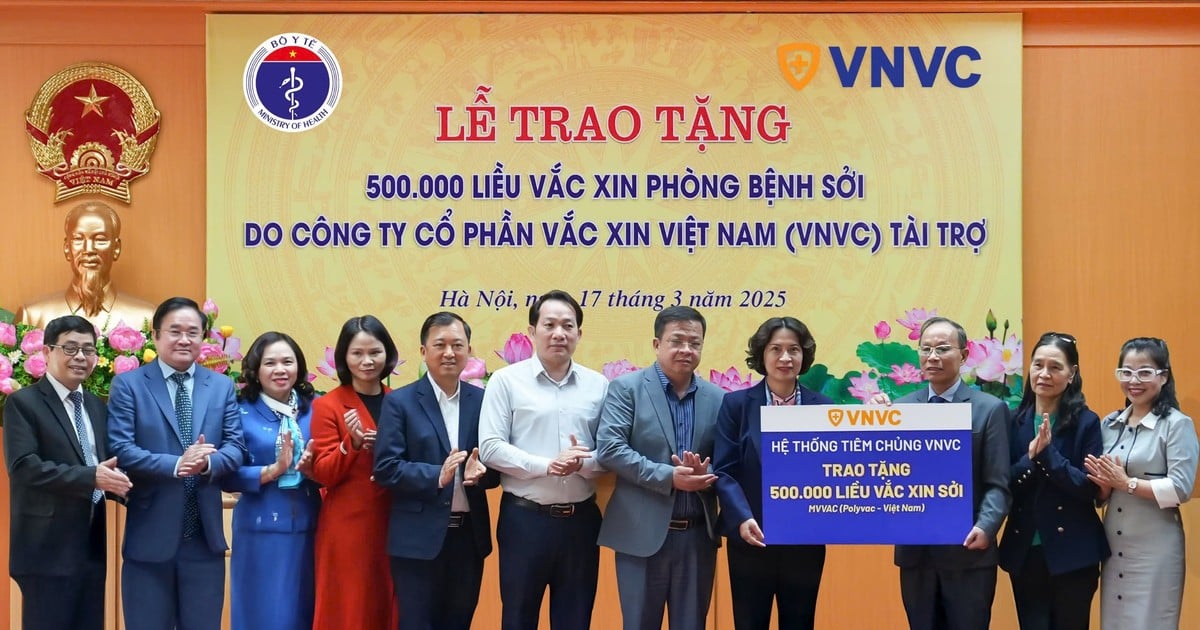 Bộ Y tế tiếp nhận 500.000 liều vắc xin sởi từ Hệ thống tiêm chủng VNVC