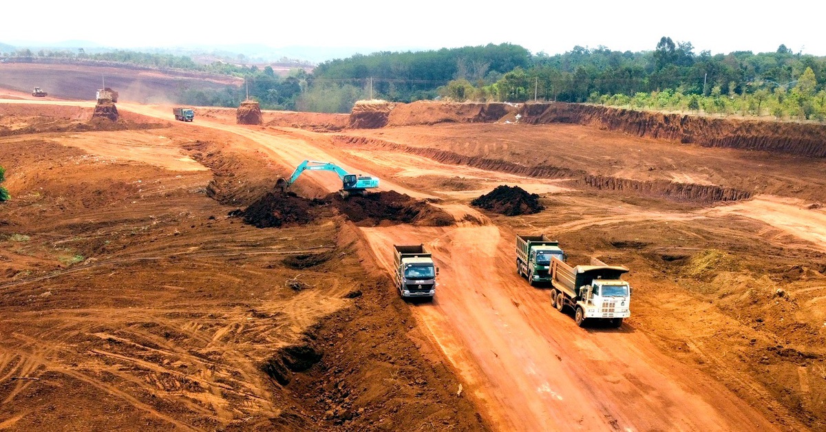 Dak Nong has the opportunity to become an industrial center of bauxite - alumina - aluminum