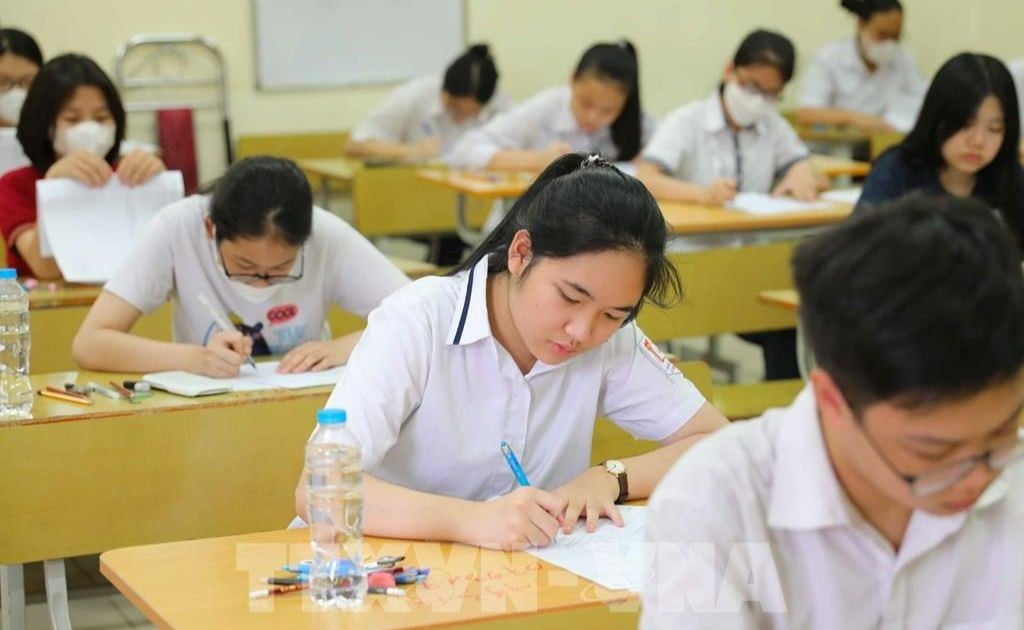 De nombreuses localités proposent d'avancer le calendrier des examens de fin d'études secondaires de 2025