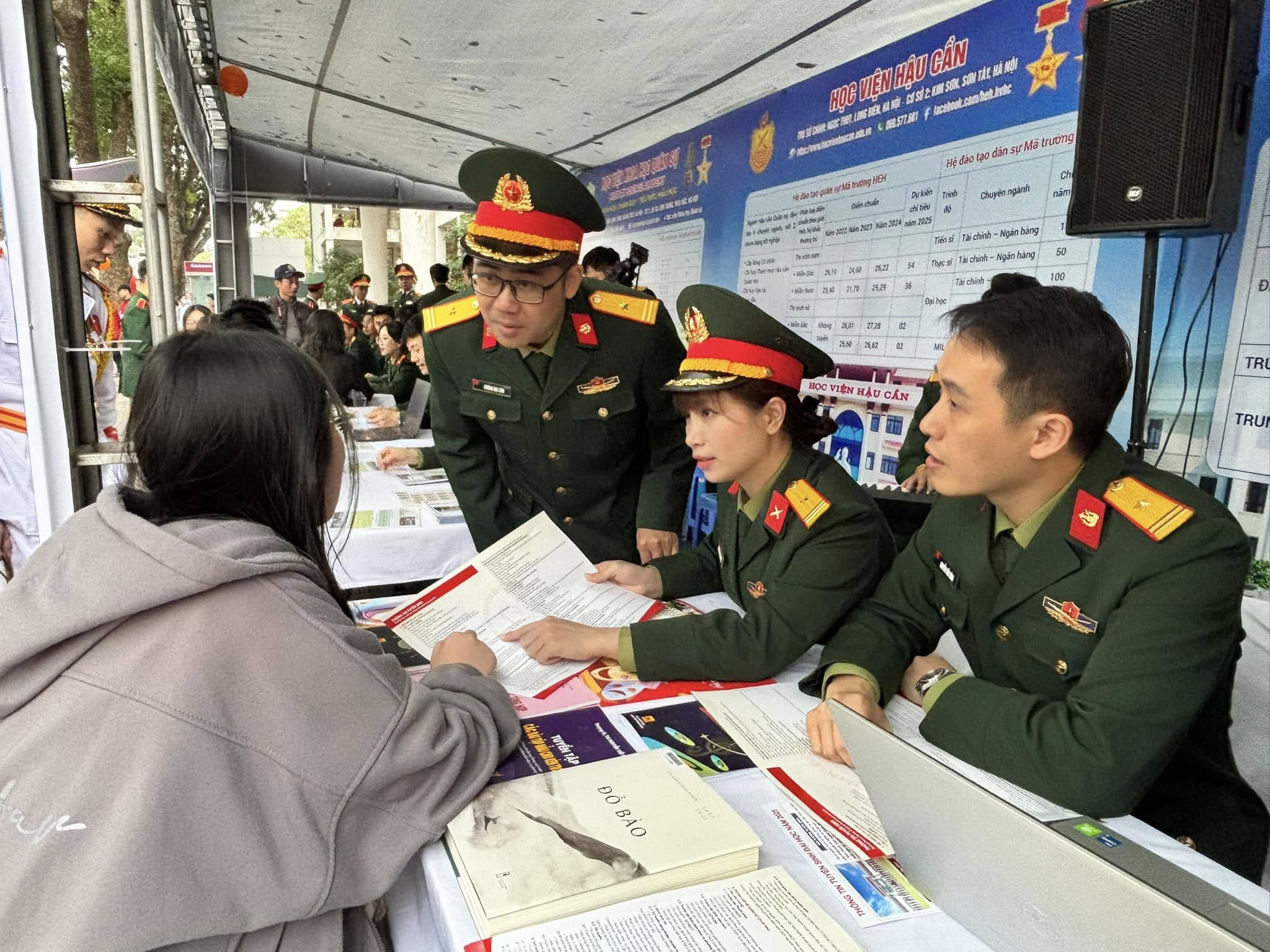 Thực hư thông tin Trường Đại học Văn hóa Nghệ thuật Quân đội giải thể, dừng hoạt động - Ảnh 1.