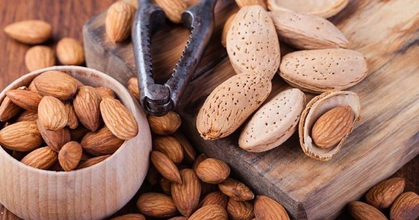 America rates this as "the healthiest nut in the world", Vietnam has a lot but eats little.