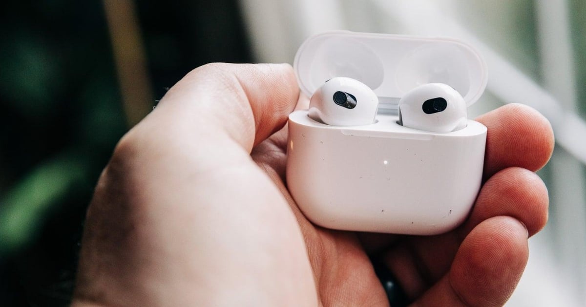 เหตุผลที่ไม่ควรซื้อ AirPods มือสอง