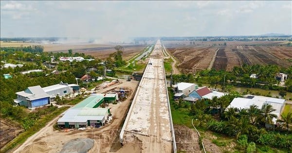 Prime Minister 'finalizes' progress of completion of over 44,000 billion VND highway