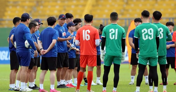 L'entraîneur Kim Sang-sik a fait une déclaration surprenante avant le match contre le Cambodge